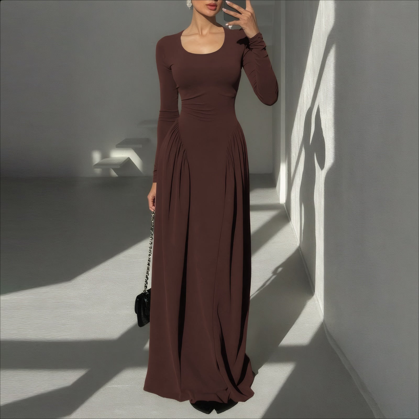 ELNOVÉ Marine U-Neck Dress
