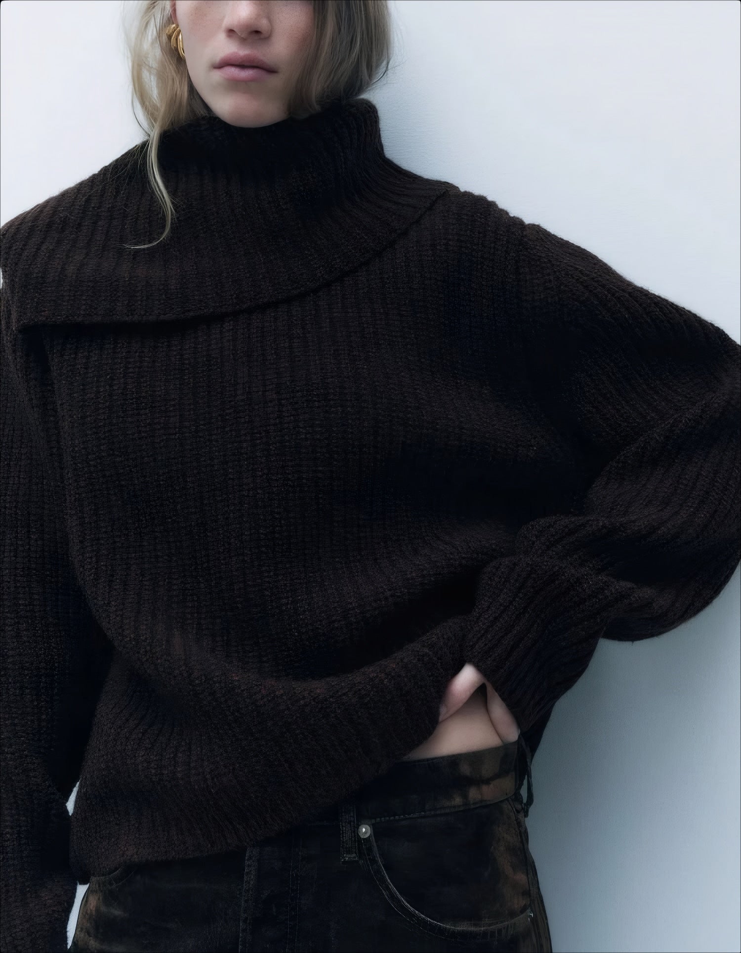 Rollkragen-Strickpullover