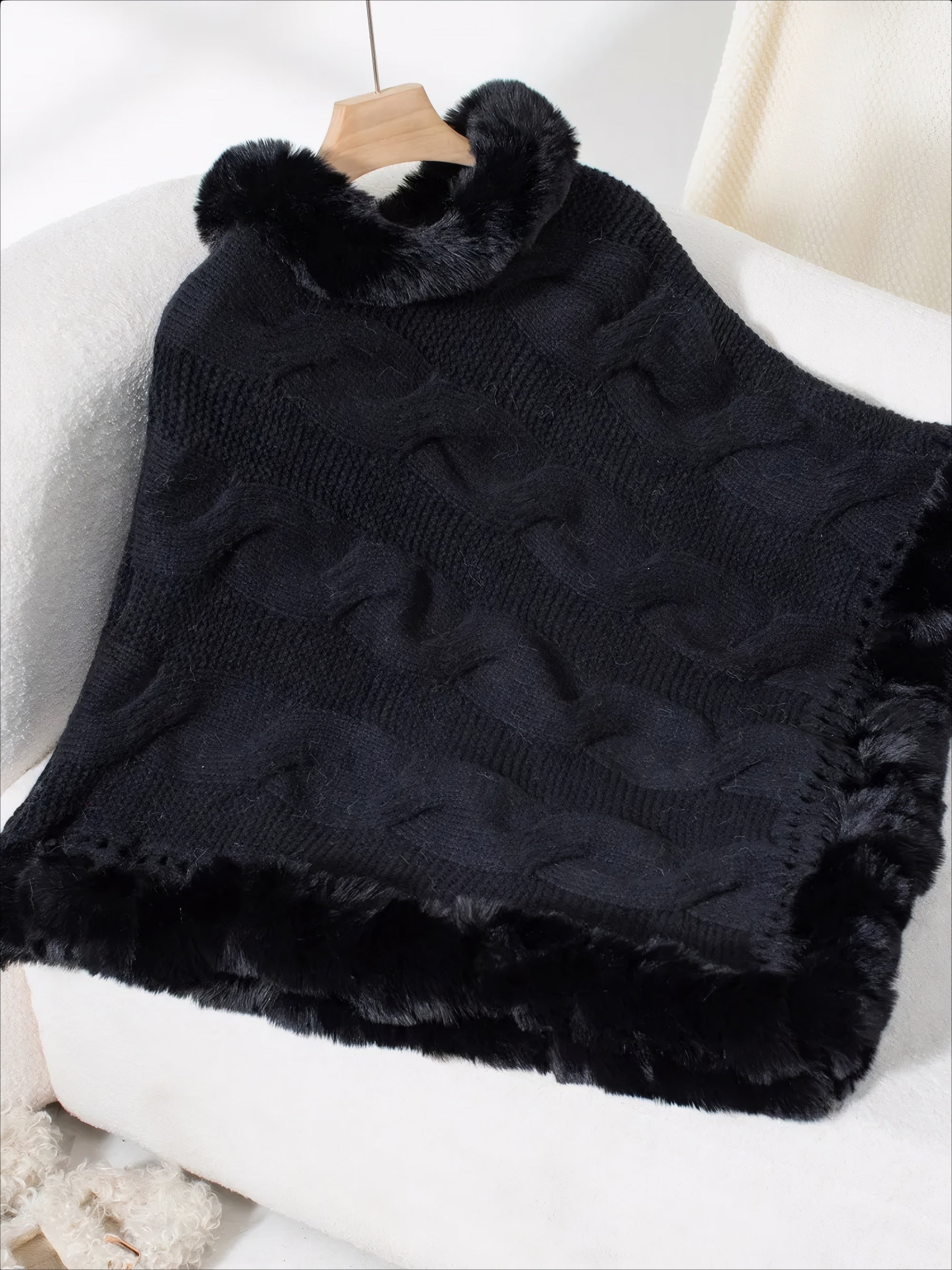 ELNOVÉ Renée Cable-Knit Poncho