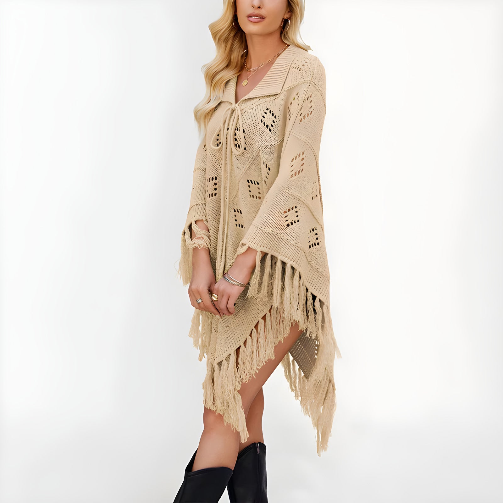 ELNOVÉ Ariane Tassel Knit Shawl