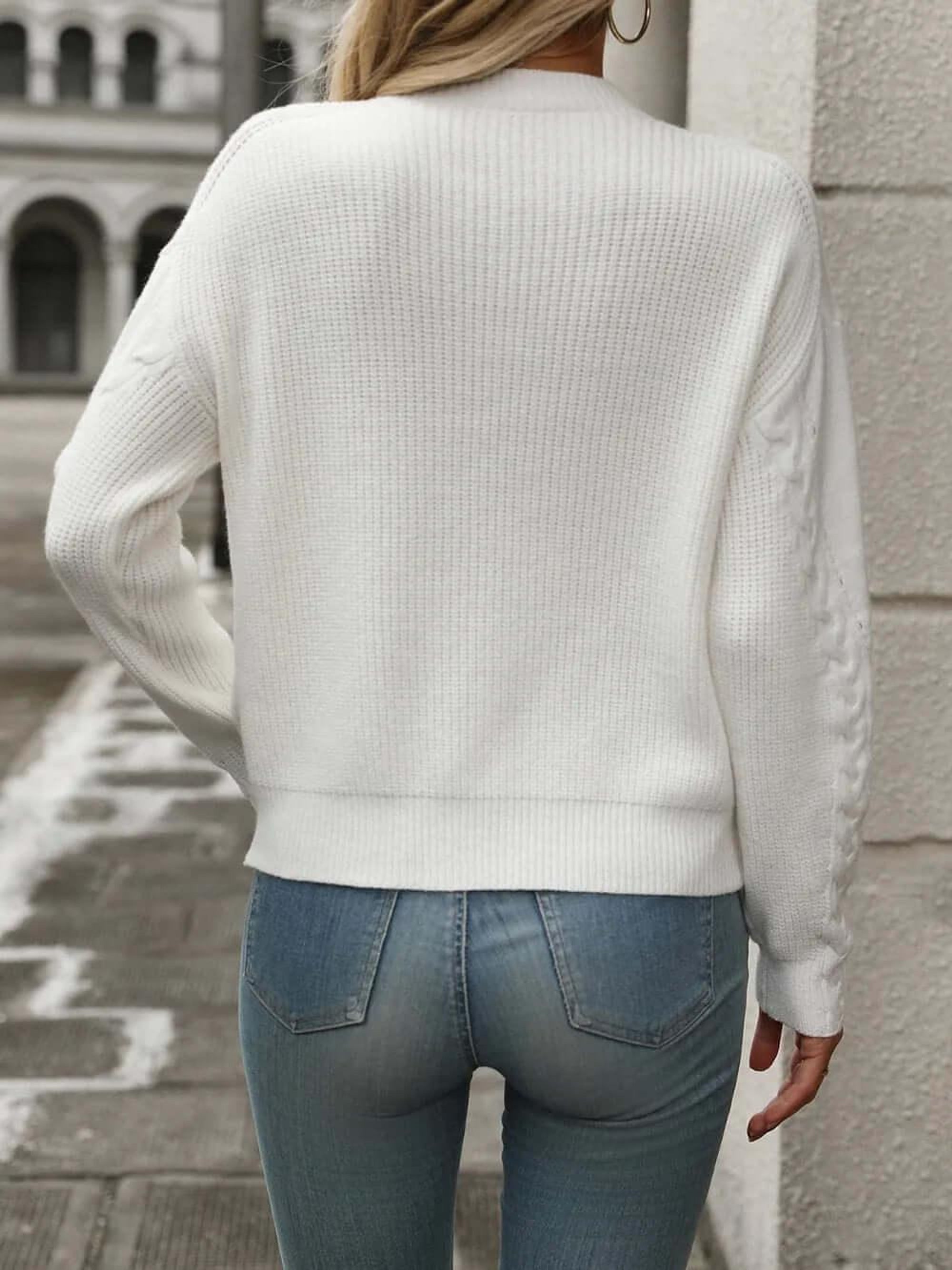 Léonie Gestickter Rundhals-Pullover#Color_White