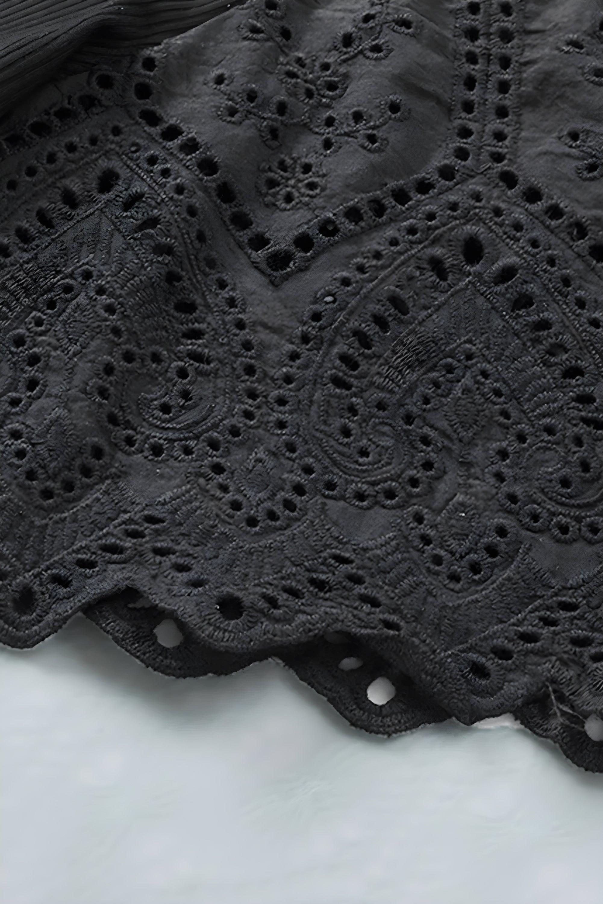ELNOVÉ Aurélie Scalloped Eyelet Sleeve Ribbed Knit Top