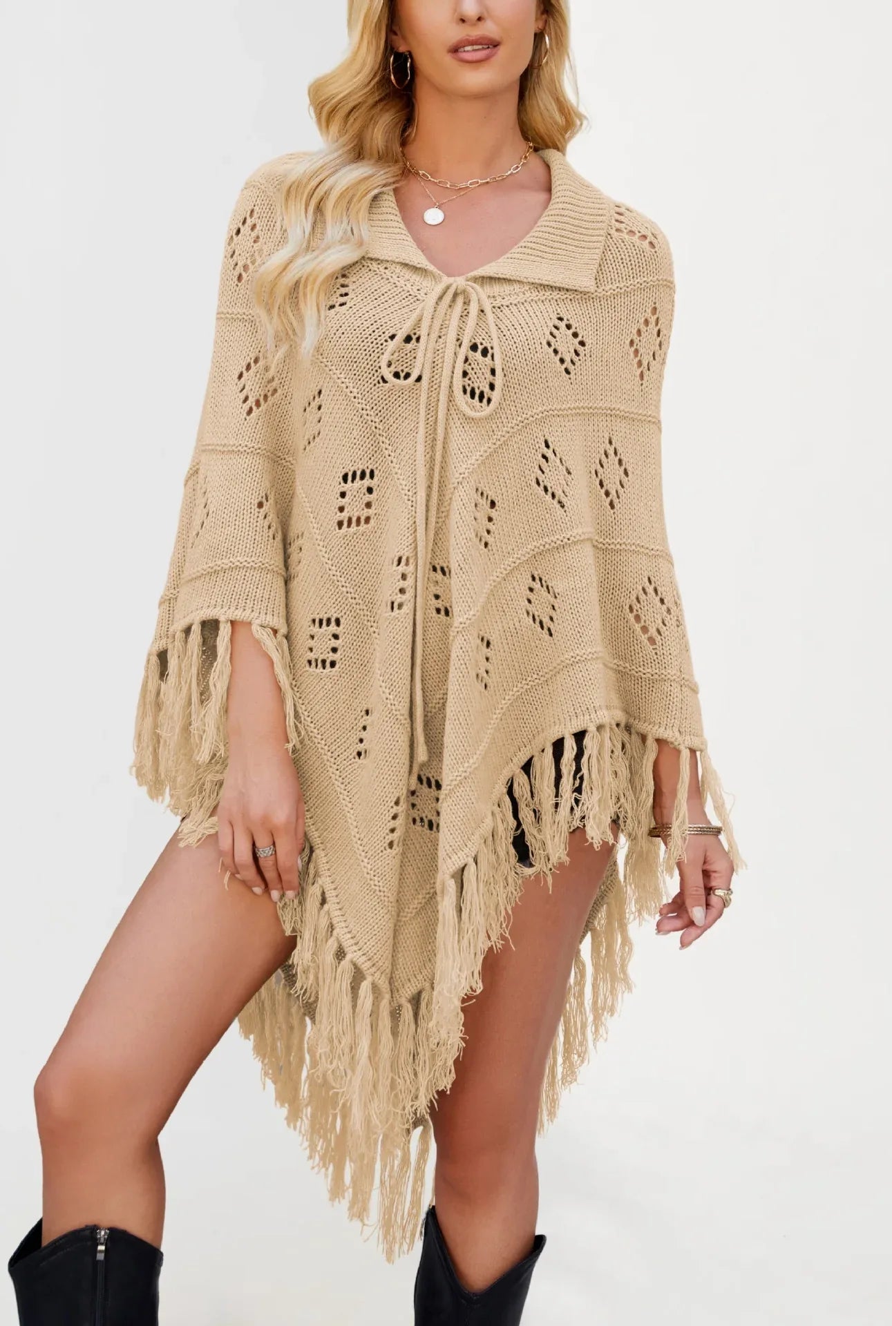 ELNOVÉ Ariane Tassel Knit Shawl