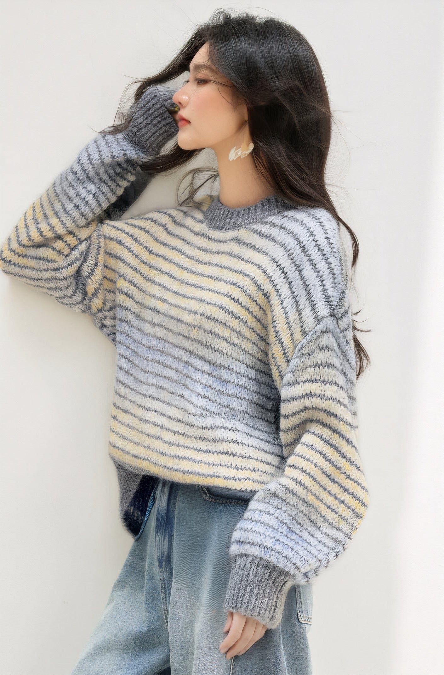 ELNOVÉ Véronique Classic Sweater