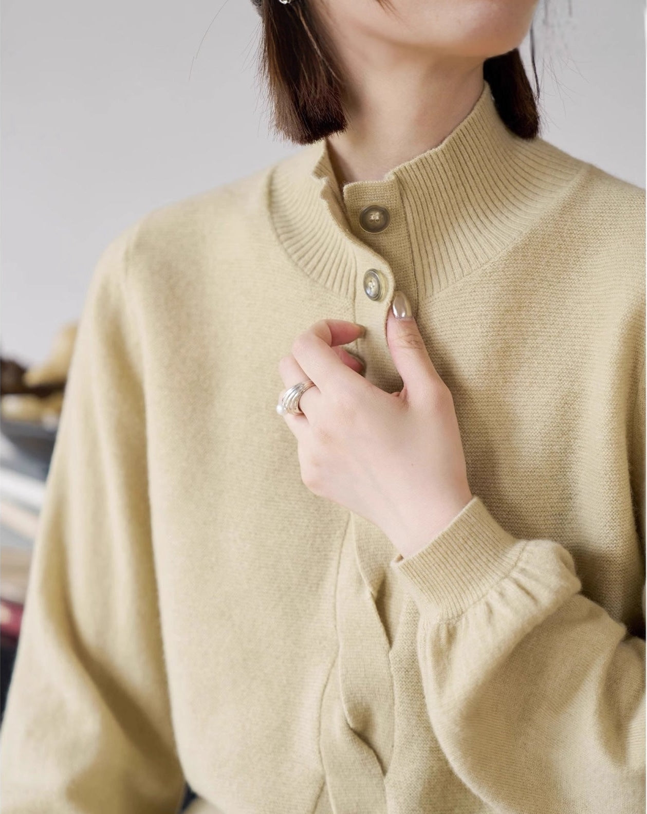 ELNOVÉ Chambord Stand-Collar Merino Sweater