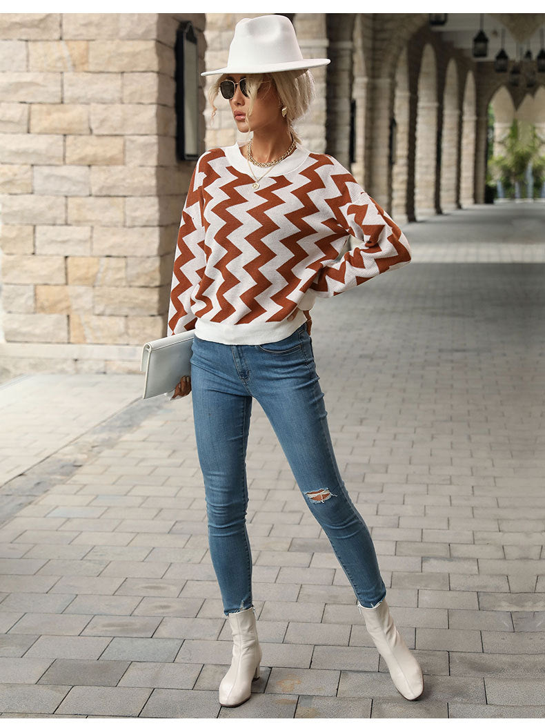 wave-pattern knit pullover