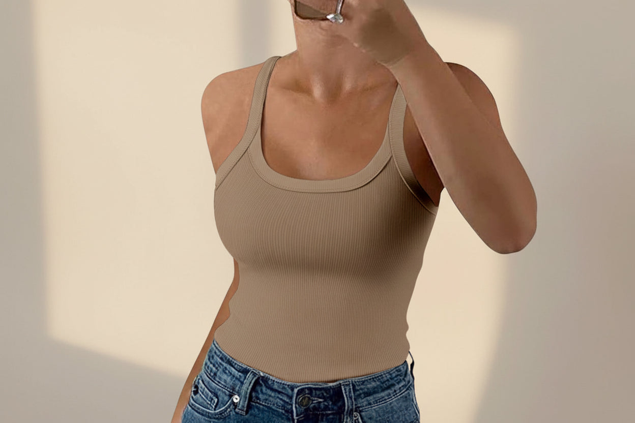 ELNOVÉ Ribbed Knit Camisole