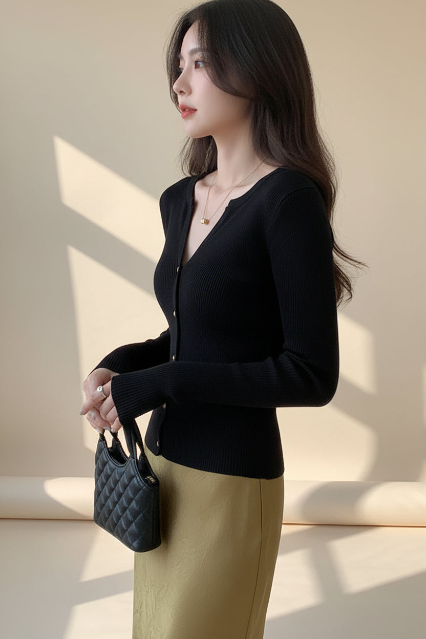 V-Neck Cropped Knit Cardigan