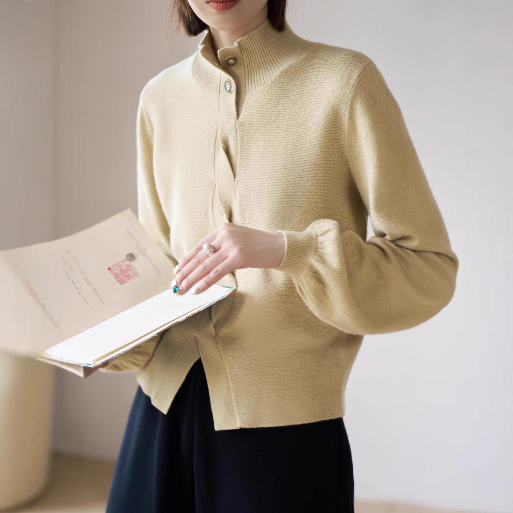 ELNOVÉ Chambord Stand-Collar Merino Sweater