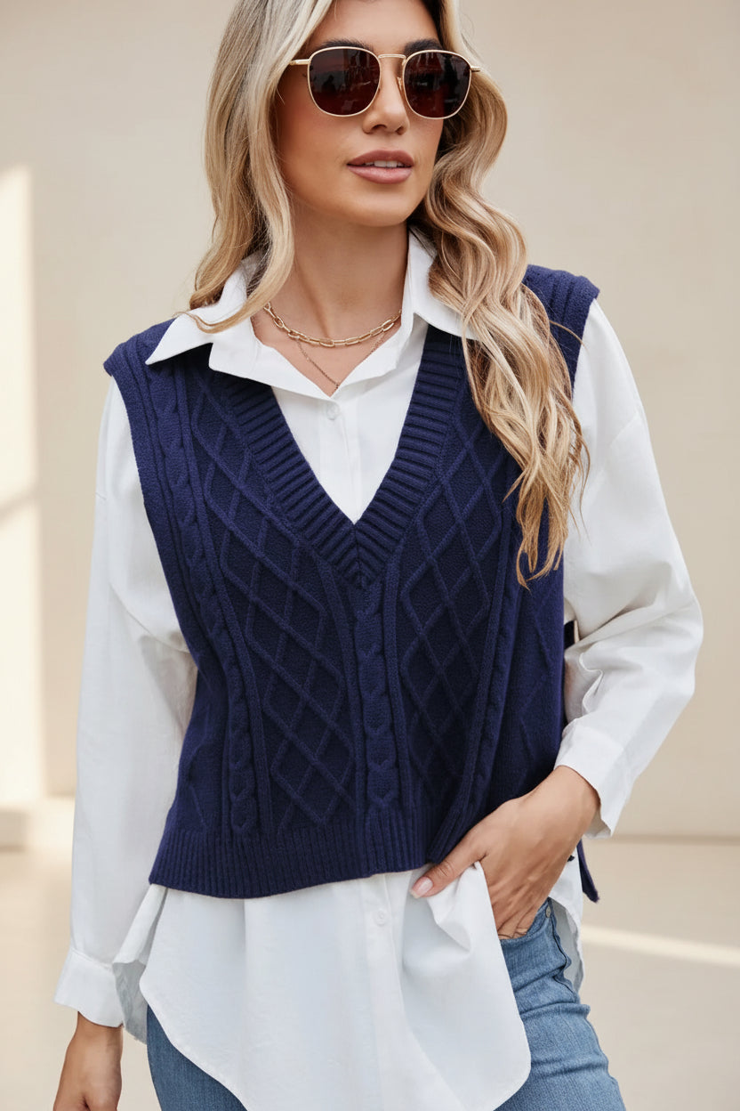 ELNOVÉ Cable-Knit V-Neck Sweater Vest