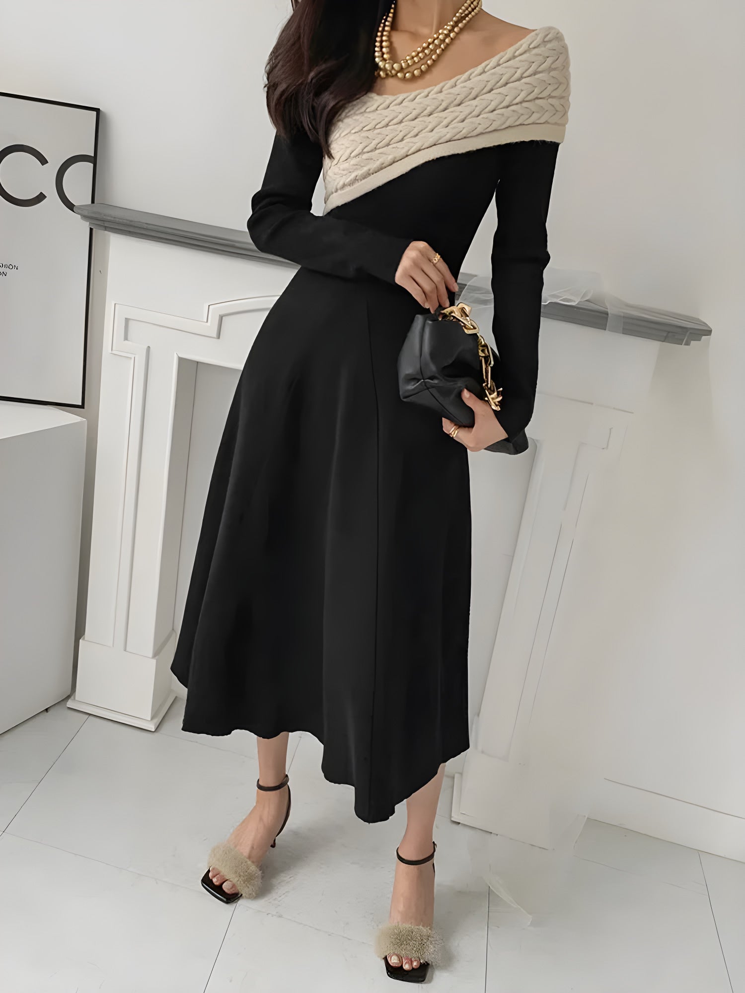robe en maille col irrégulier contrastant