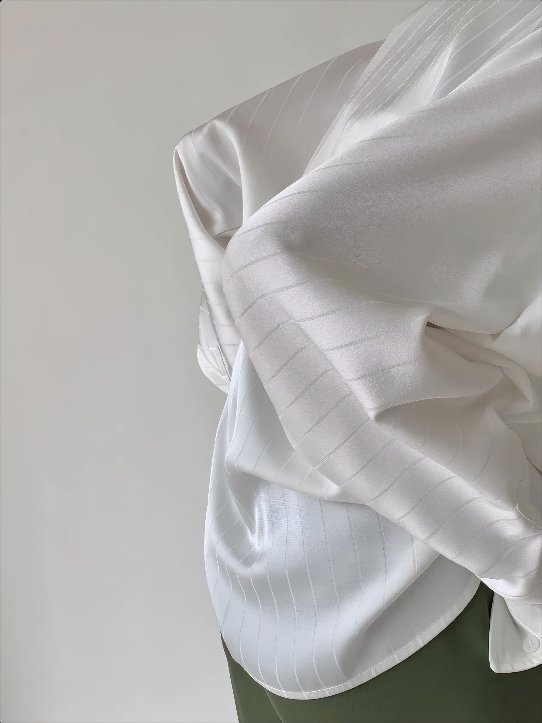 ELNOVÉ Maud Striped Shirt