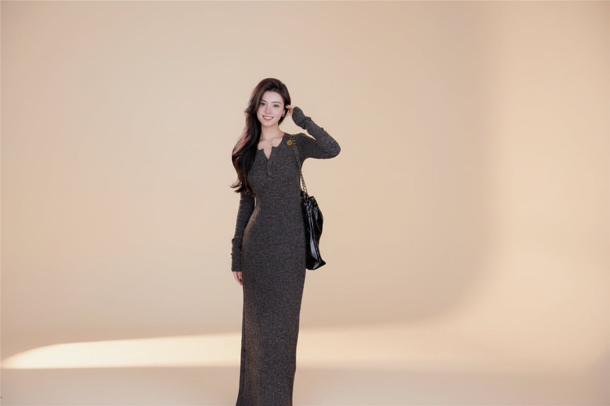 ELNOVÉ Long Bodycon Knit Dress