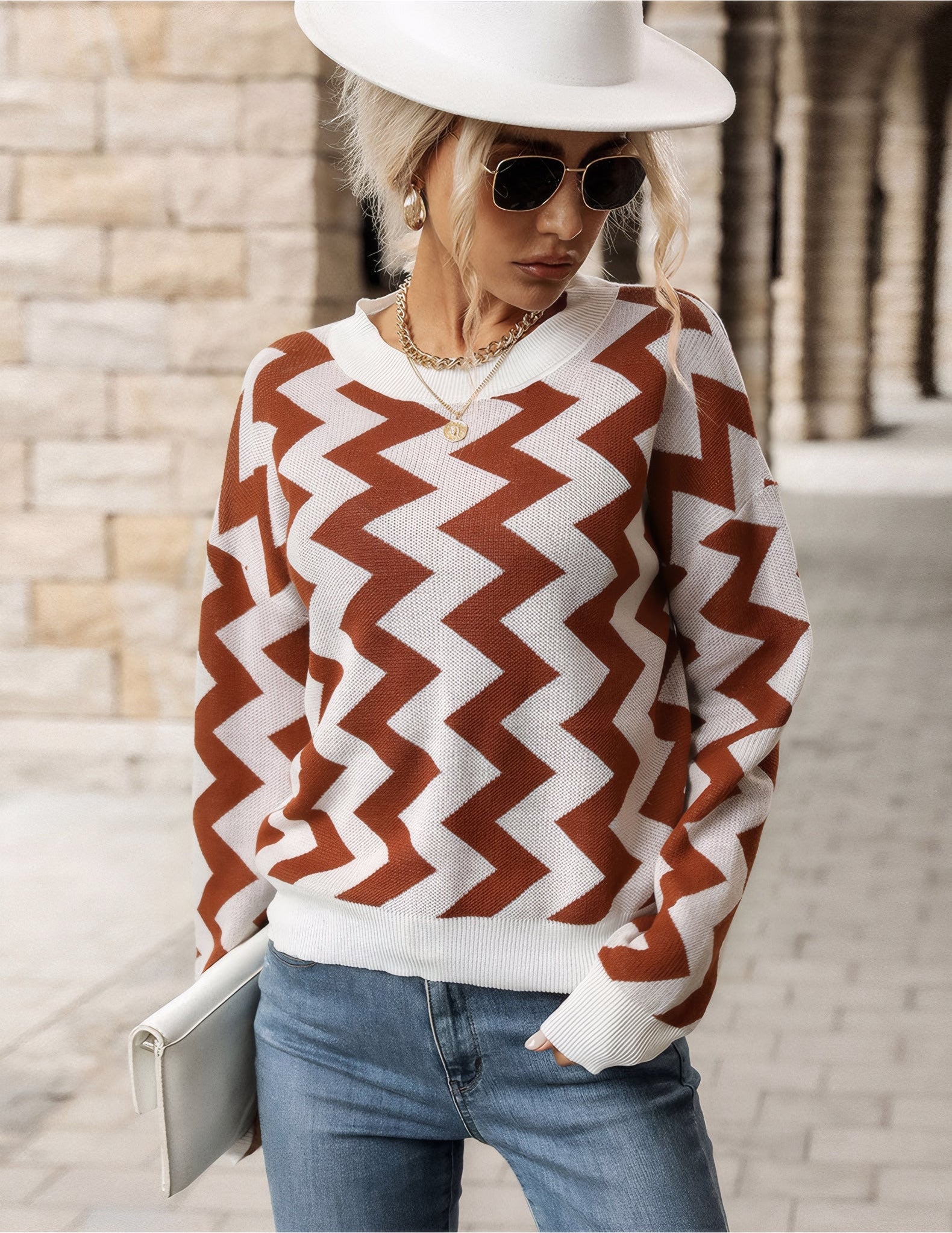 wave-pattern knit pullover