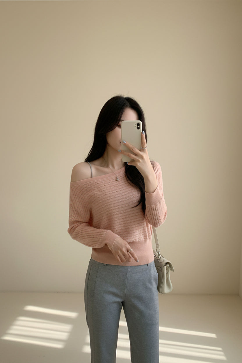 ELNOVÉ Off-Shoulder Cable Knit Sweater