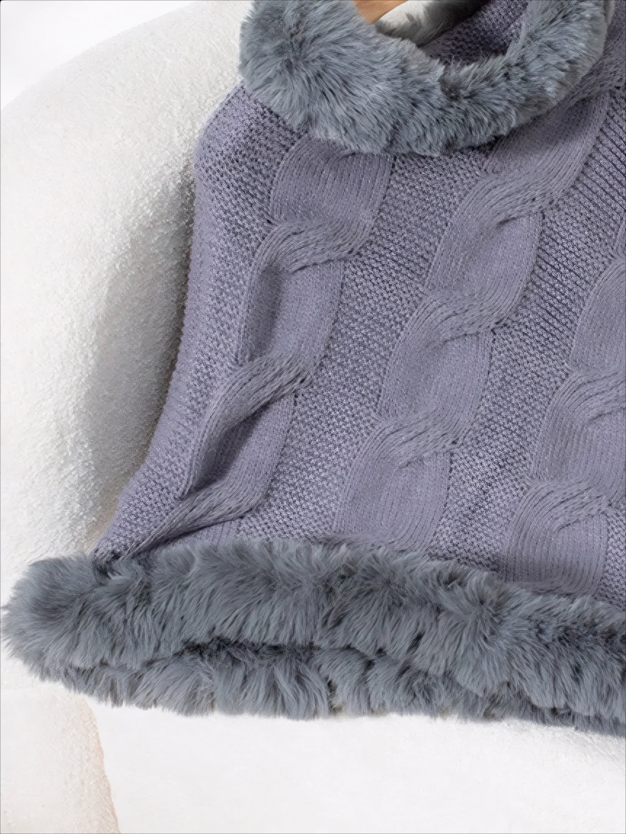 ELNOVÉ Renée Cable-Knit Poncho