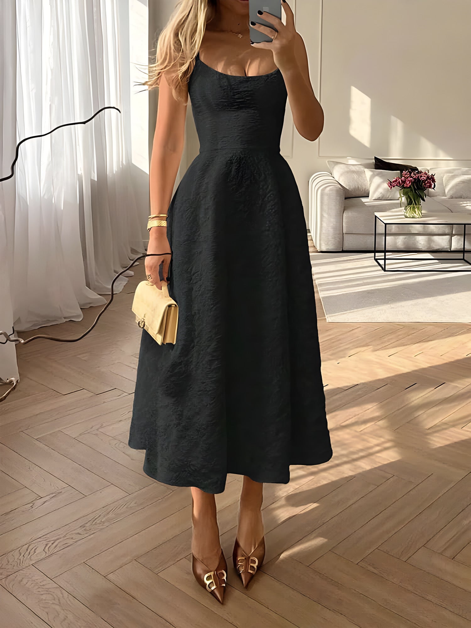 Céleste One-Shoulder Midi Dress#Color_Black